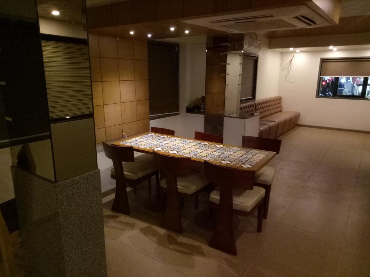 Hotel Umesh Daman Εξωτερικό φωτογραφία
